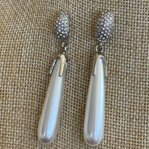 Gorgeous pearl earrings
